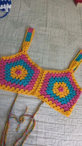 Desapego da Ana, roupas de crochê no precinho, só chamar *