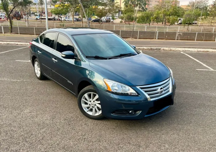 Nissan Sentra SV 2.0 Flexstart 16V Aut. 2015