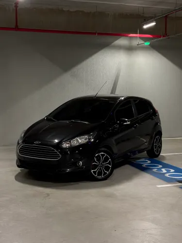 Ford Fiesta SEL 1.6 16V Flex Mec. 5P 2017