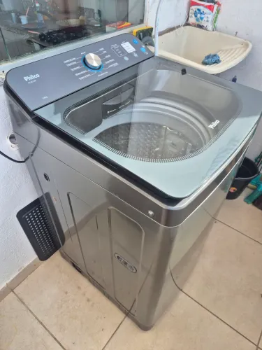 Máquina de Lavar Philco 14 Kg Cesto de Inox Tampa de Vidro