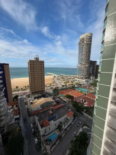 Imóvel para venda possui 210 metros quadrados com 3 quartos em Praia de Iracema - Fortalez