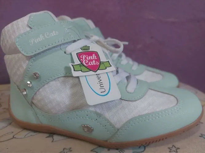 Tênis Cano Alto Pink Cats Verde e Branco Tamanho 30