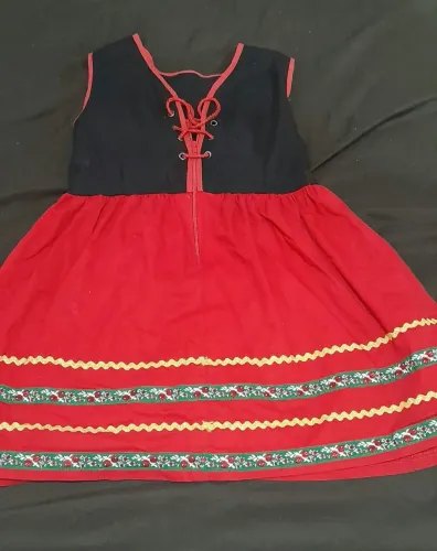 Vendo vestido infantil menina Frida Oktoberfest