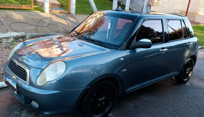 Lifan 320 Elite 1.3 16V 88cv 5P 2011