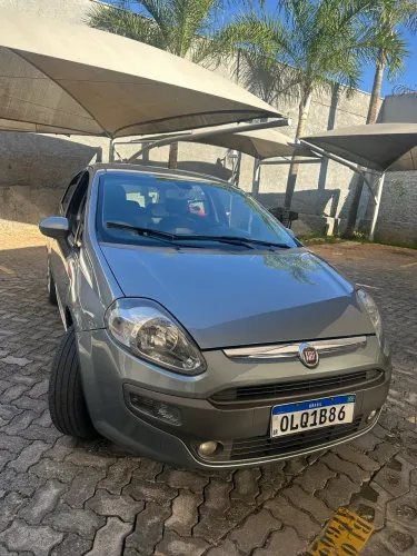 Fiat Punto Essence Dualogic 1.6 Flex 16V 5P 2013