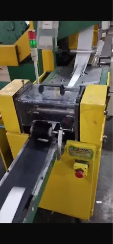 Máquina guardanapo sache