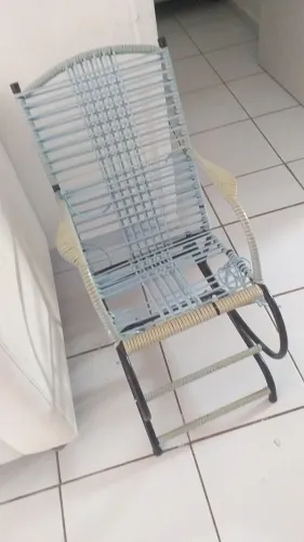 Cadeira de balanço infantil