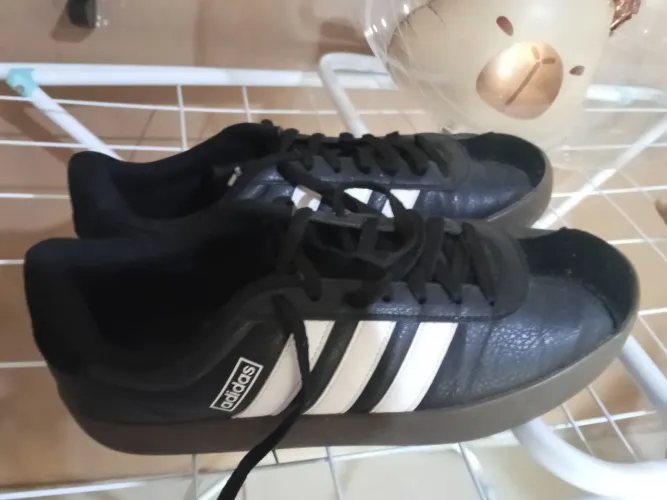 Tênis Adidas court base preto