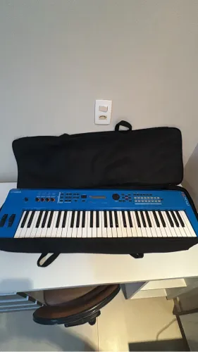 Yamaha Mx61