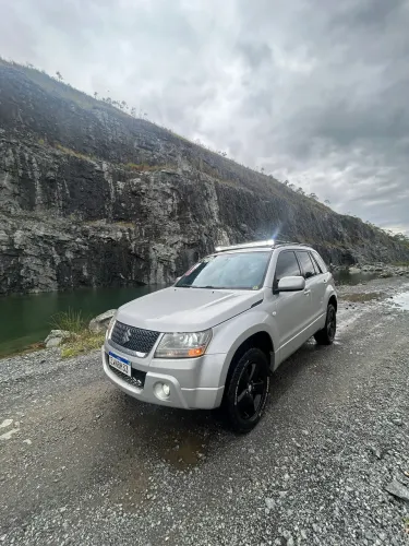 Suzuki Grand Vitara 2.0 16V 4x2/4x4 5P Mec. 2012