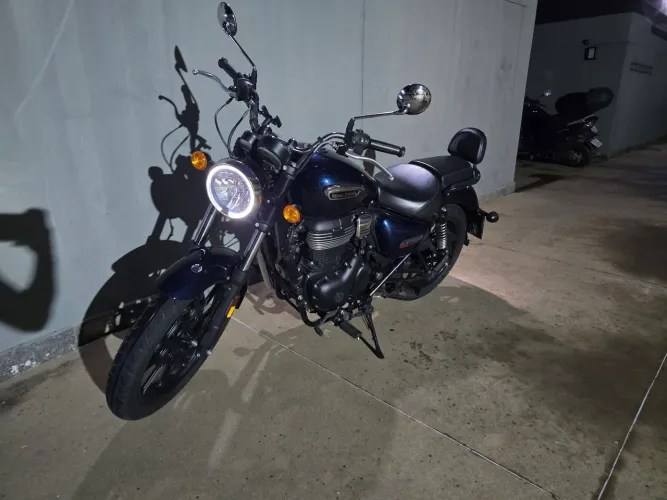 Meteor 350 stellar blue