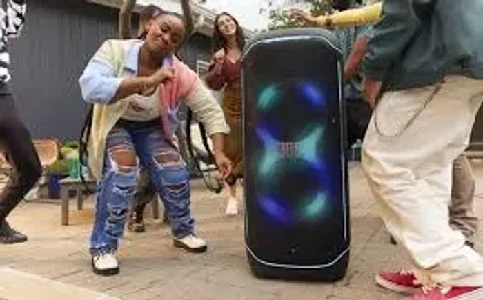 JBL Partybox Ultimate Nova