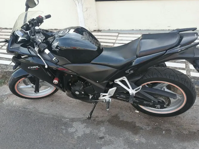 Honda CBR 250r