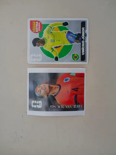 Figurinha extra sticker/ legend prata do VINI JR? Copa do mundo 2026-PANINI