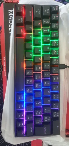 Teclado mecânico switch azul tamanho 60%, lacrado e novo