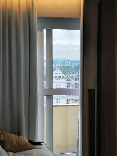 Cobertura para aluguel com 80 metros quadrados com 1 quarto em Centro - Joinville - Santa 