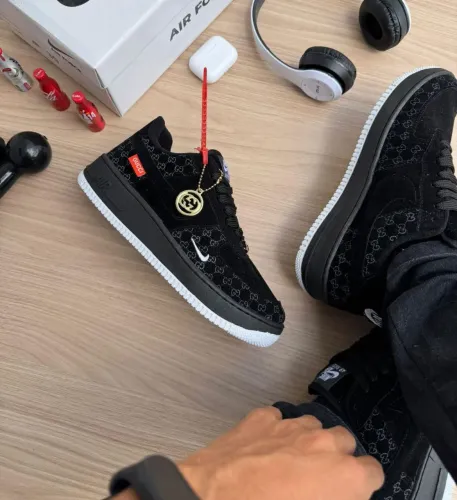 Tênis NIKE 