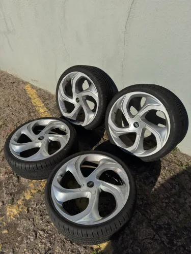 Rodas e pneus Aro 20 Audi A3