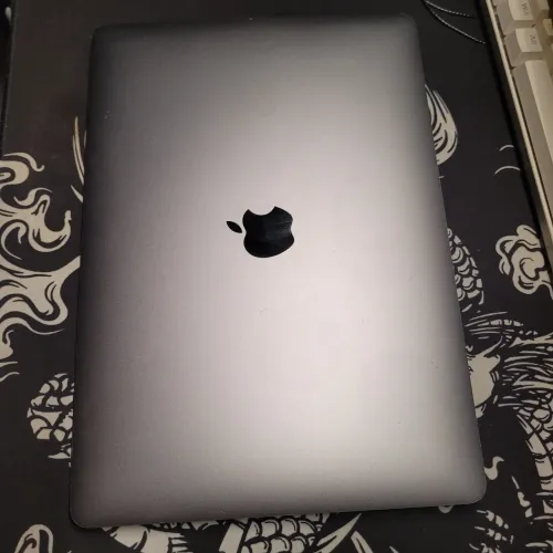 Macbook air 2018 | 8GB | 128GB 