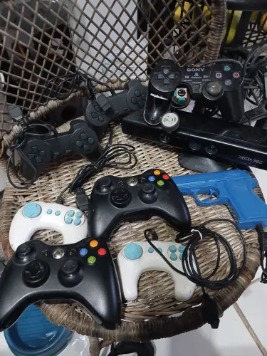 Lote controle de games para concerto
