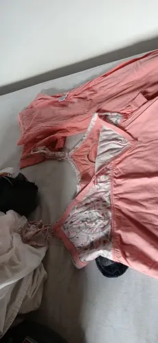 Saída maternidade. Camisola e roupão. Novo nunca usado. Ficou pequeno.