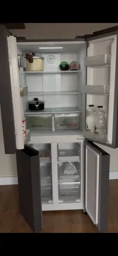 Geladeira semi nova