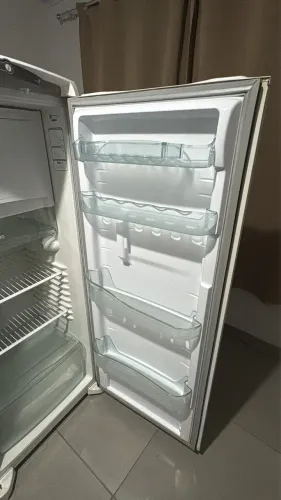 Geladeira Cônsul
