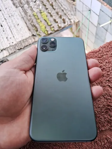 iPhone 11 Pro Max 