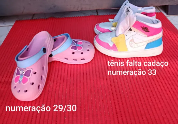 Vendo tênis Nike feminino falta cadaço e uma Crocs infantil 