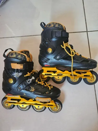 PATINS OXER FREESTYLE (tamanho 40 ou 38)