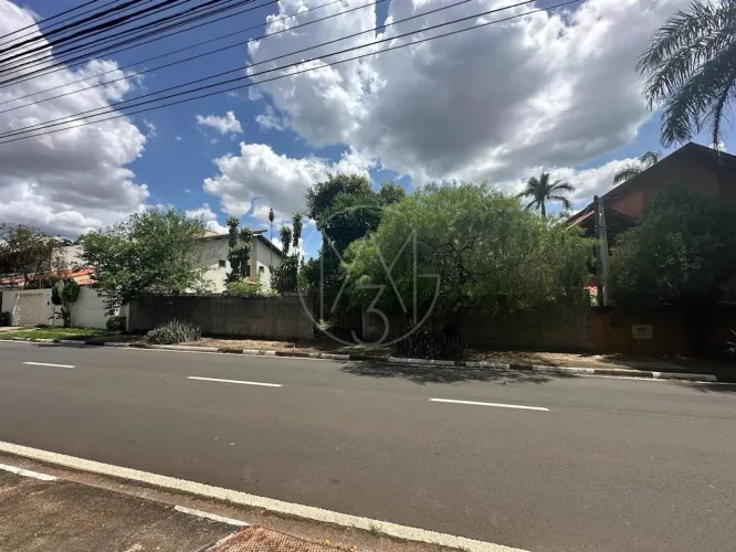 Terreno comercial com 469m² à venda no bairro Alto Taquaral Campinas-SP