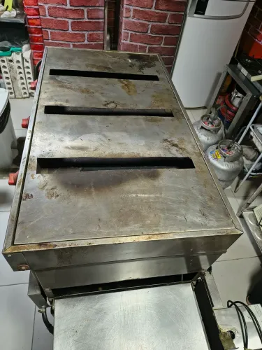 Forno esteira a gás