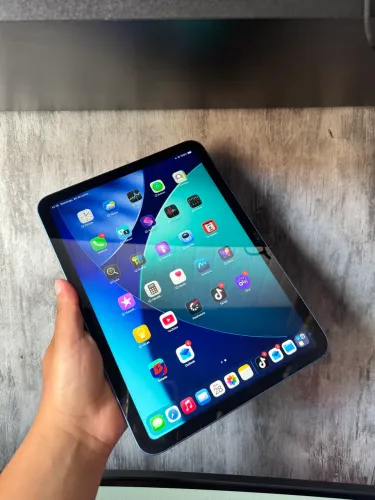 Apple iPad 10 Geração 64GB