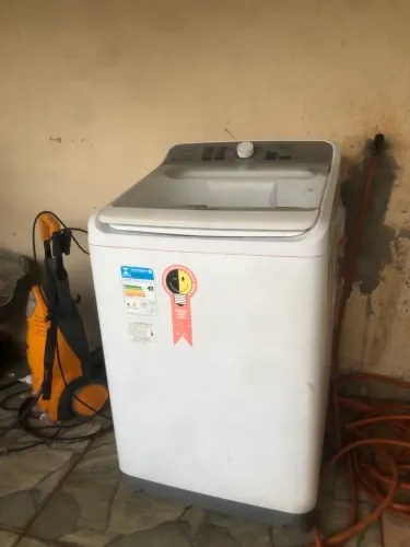Máquina de lavar roupa 14kg