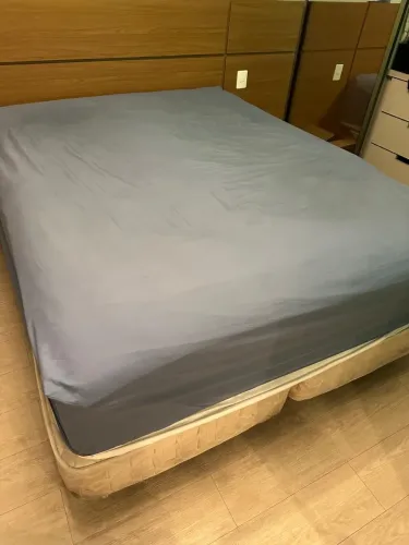 Vendo cama box marca ecopremium tamanho queen