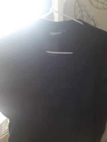 CAMISA FERRARI ORIGINAL ACEITA TROCA ,PERFUME,RELOGIO D PULSO,ALICATE DE COETAR CABO,ROUPA