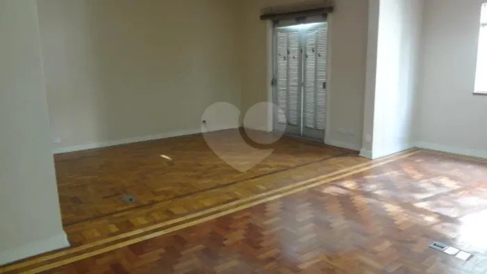Salas para locação em Paraíso - SP