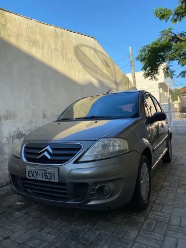 Citroen C3 GLX 1.4/ GLX Sonora 1.4 Flex 8V 5P 2010