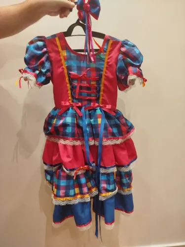 Vestido caipira festa junina 10 anos