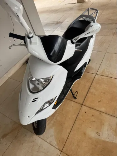 SUZUKI BURGMAN 125cc