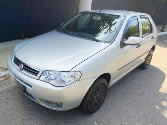 Fiat Palio Celebration 1.0 Fire Flex 8V 4P 2014