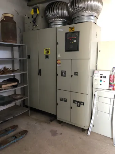 Painéis elétricos industriais 