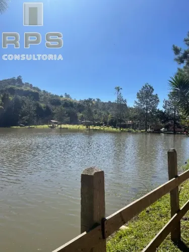 Imperdível Sitio em Camanducaia-MG, Bairro da Ribeirada! 4 quartos, 2 suites, 2 salas, 7 b