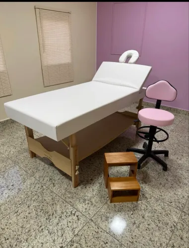 Conjunto Estética Maca, escada e Mocho