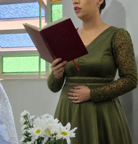 Vendo vestido de festa