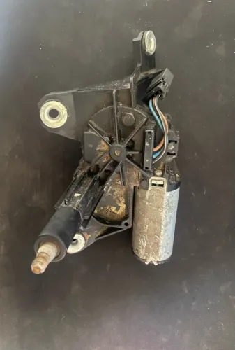 Motor limpador traseiro astra
