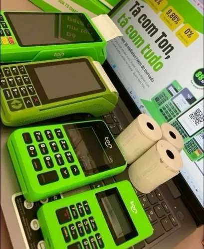 Máquina de cartão Ton
