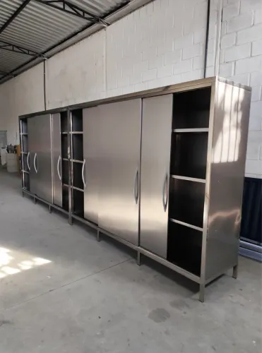 Armário em aço inox 304 ou 430 sob medida