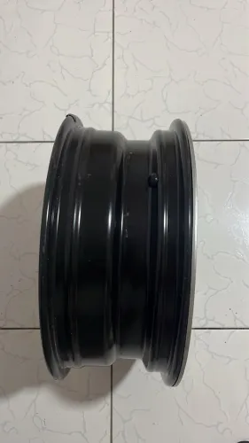 Jogo de rodas e calotas VW r-16