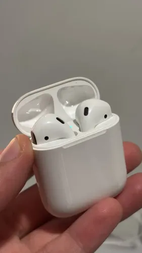 Fone de Ouvido Apple AirPods 2º Geração